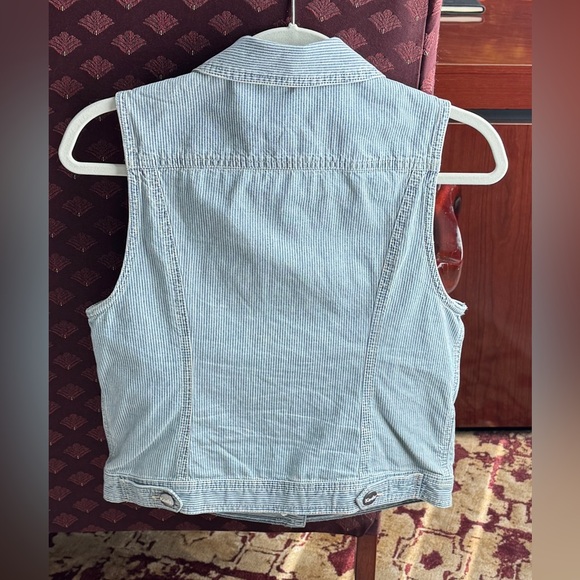 **NEW** - KEDS Light Blue Striped Denim Vest (Medium) - Picture 3 of 7